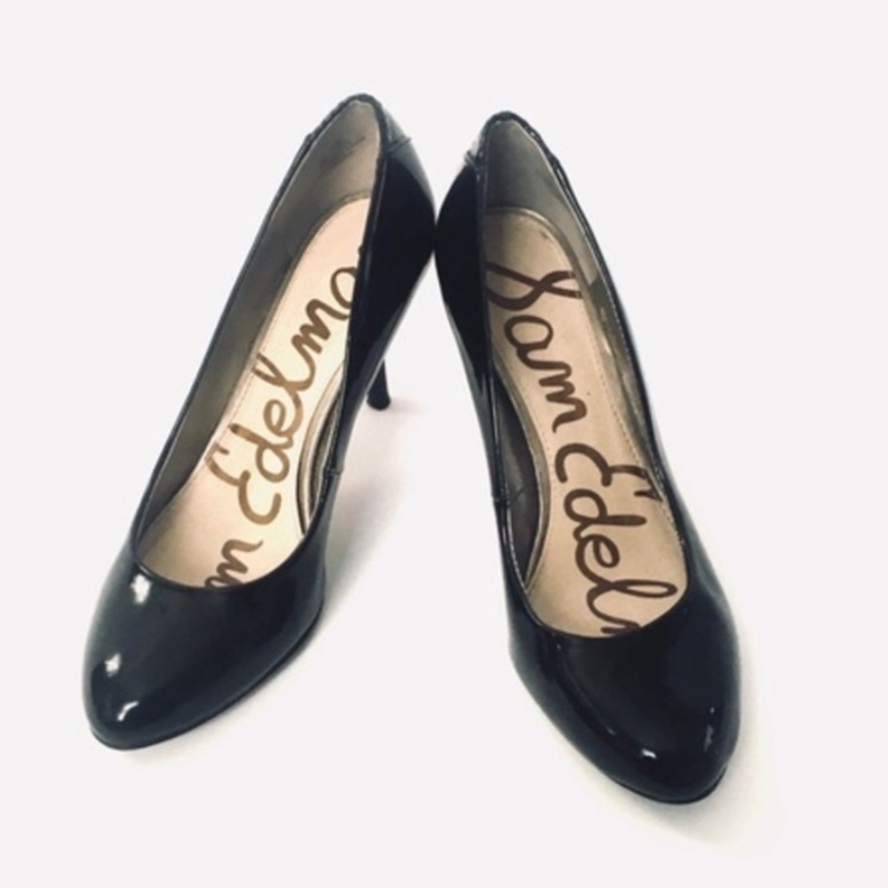 ⭐️ $10 Sam Edelman Camdyn faux patent leather stiletto snake print